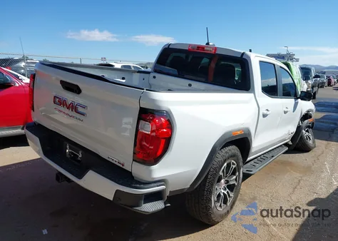 2025 GMC Canyon 4Wd At4 из США, поврежденный, VIN 1GTP2DEKXS1191465